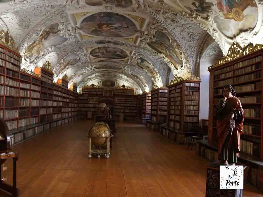 Praga Biblioteca Monastero