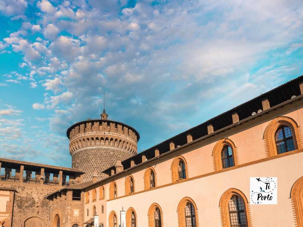 Milano vedere Castello Sforzesco